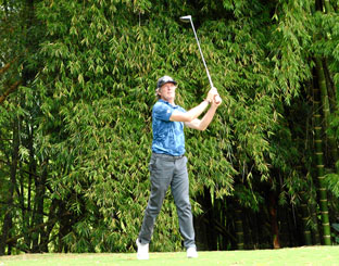 Foto | LA PATRIA Termina hoy el 72 Torneo de Golf Ciudad de Manizales, que se juega desde el viernes en el Club Campestre en Chinchiná. Esta actividad reunió a 115 jugadores de todo el país y mantiene viva a la afición y a los deportistas que se dedican a esta práctica.