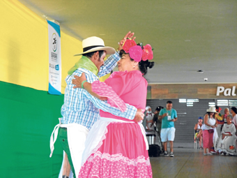 Apoyo a centros vida