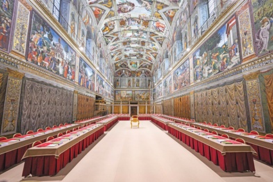 La Capilla Sixtina, en el Vaticano, recibirá hoy a los 133 cardenales entre quienes se elegirá al nuevo papa, el número 267 que sucederá al papa Francisco. Los cardenales se encerrarán en la Sixtina, ante el fresco del Juicio Final, obra de Miguel Ángel, en donde depositarán sus votos. Se prevé que este cónclave durará unos tres días, todo dependerá de las jornadas de oración, deliberación y votación de los cardenales habilitados. La Capilla Sixtina, en el Vaticano, recibirá hoy a los 133 cardenales entre quienes se elegirá al nuevo papa, el número 267 que sucederá al papa Francisco. Los cardenales se encerrarán en la Sixtina, ante el fresco del Juicio Final, obra de Miguel Ángel, en donde depositarán sus votos. Se prevé que este cónclave durará unos tres días, todo dependerá de las jornadas de oración, deliberación y votación de los cardenales habilitados.