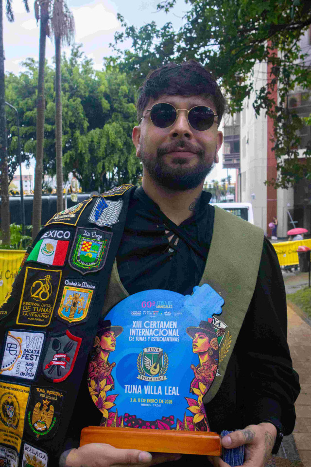 ​​​​Andrés Felipe Serrato, integrante de la tuna Villa leal