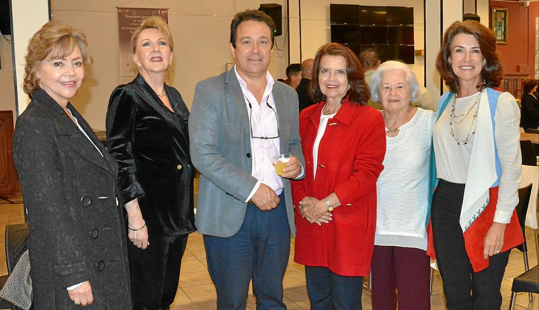 Martha Isabel Salamanca Estrada, María Ruby Aristizábal Gómez, Germán Maldonado González, Ruby Jaramillo Botero, María Lucía Vargas y Marcela Gutiérrez.