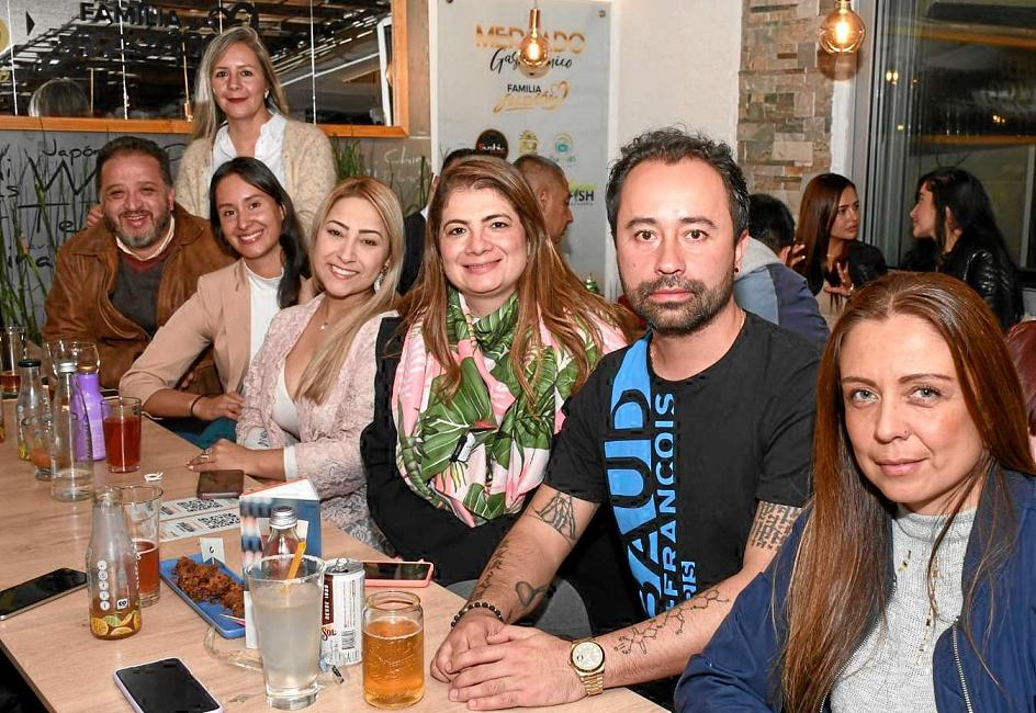 John Muñoz, Camila Jiménez, Carolina Rivas, Luisa Fernanda Soto Villada, Paula Toro, Martín Salazar y Lina Gómez García.