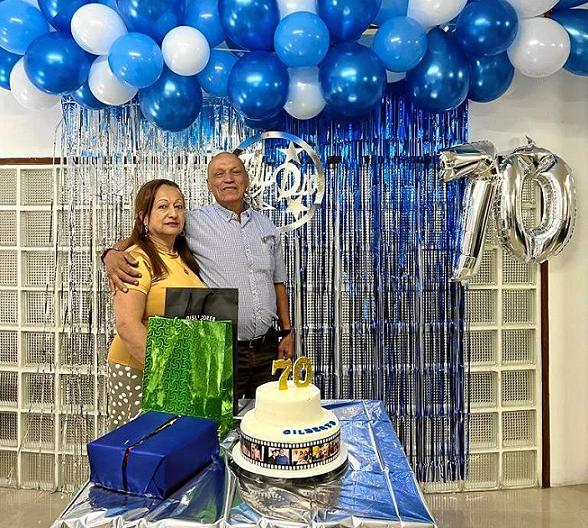 Foto | Archivo Particular | LA PATRIA A Gilberto Ocampo su esposa, Clara Eugenia Echavarría, le celebró su cumpleaños con una reunión familiar.
