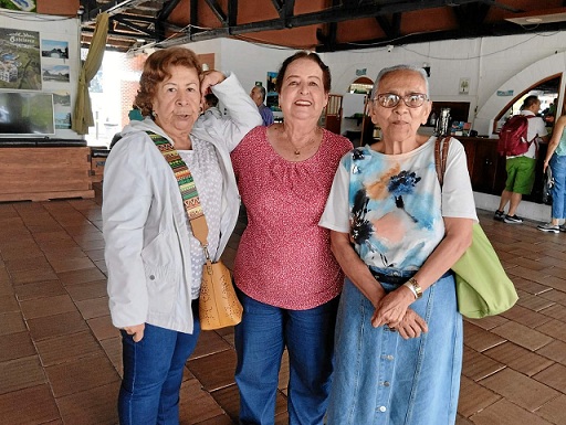 Fabiola Bedoya, Rosa Orozco y Martha Otálvaro. Fabiola Bedoya, Rosa Orozco y Martha Otálvaro.