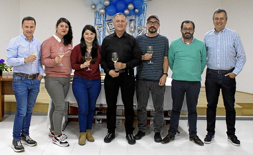 Freddy Arango, Margaret Sánchez, Liset Espinoza, Dario Augusto Cardona, Juan Carlos Homez, Juan Luis Taborda y Fernando Alonso Ramírez compañeros del área de redacción. Freddy Arango, Margaret Sánchez, Liset Espinoza, Dario Augusto Cardona, Juan Carlos Homez, Juan Luis Taborda y Fernando Alonso Ramírez compañeros del área de redacción.