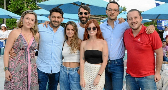Marcela Giraldo, Cristian Ovalle, Juana Estrada, Vanesa Serna, Esteban Ocampo, Martín Botero y Jerónimo Gómez Marcela Giraldo, Cristian Ovalle, Juana Estrada, Vanesa Serna, Esteban Ocampo, Martín Botero y Jerónimo Gómez