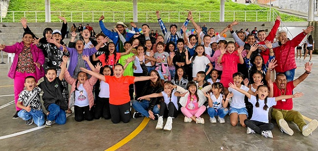 Grupo de Líderes UCM y Comunidad del barrio San Sebastián.