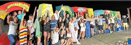 La familia villamariana también se unió al festejo con mariachis para Gabriela.