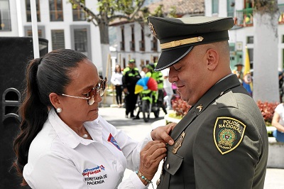 Azucena González y Johnatan Orozco.