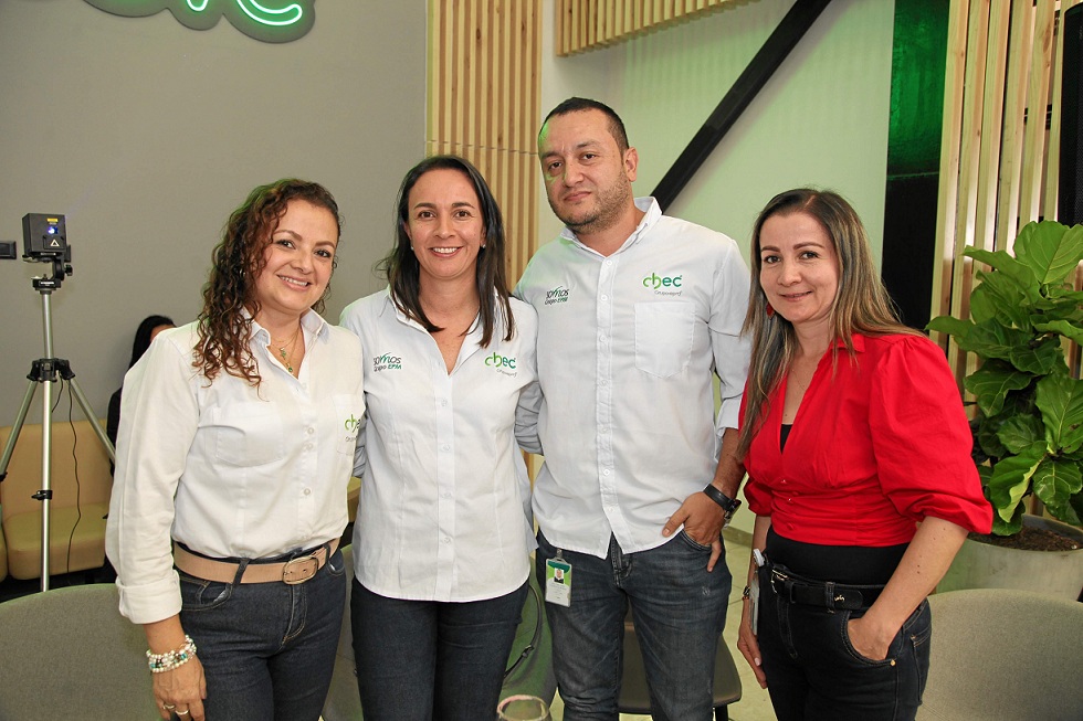 Mónica Marín, Manuela Jaramillo, Héctor Jaime Corrales y Claudia Ximena Morales.