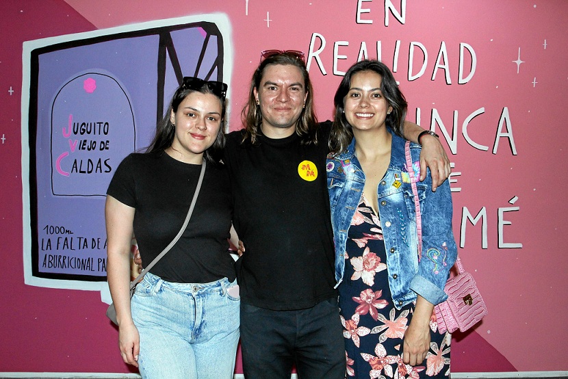Ángela Aristizábal, Mr Serranovski y Valentina Hidalgo