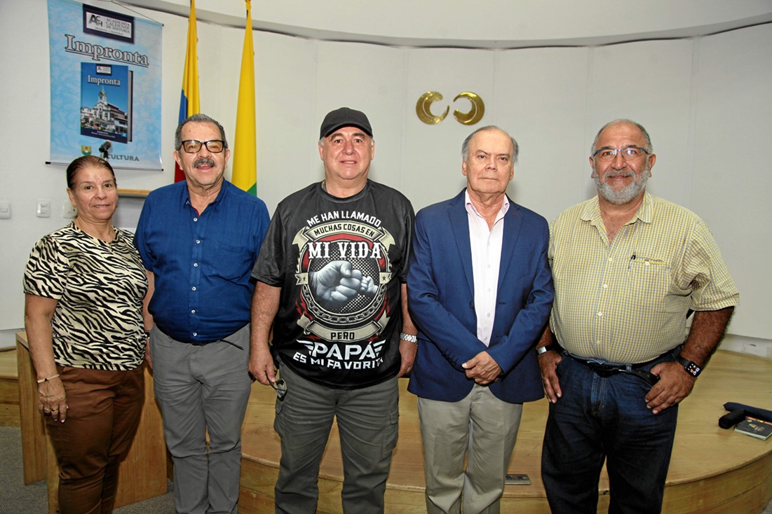 Omaira Zapata, Fáber Loaiza, Fabio Gómez, Albeiro Valencia Llano y Ricardo Méndez.