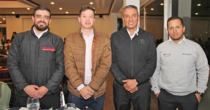 Camilo Clavijo, Felipe Villegas, Jhonatan García y Edward Ospina