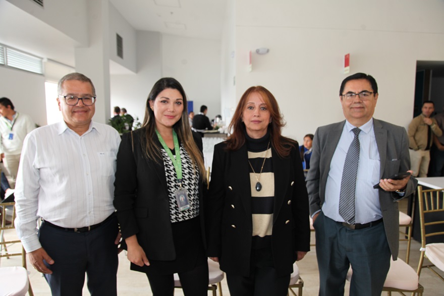 Manuel José Aristizábal, Luz Estella Márquez, Vanesa Valencia y Fernando Sosa.