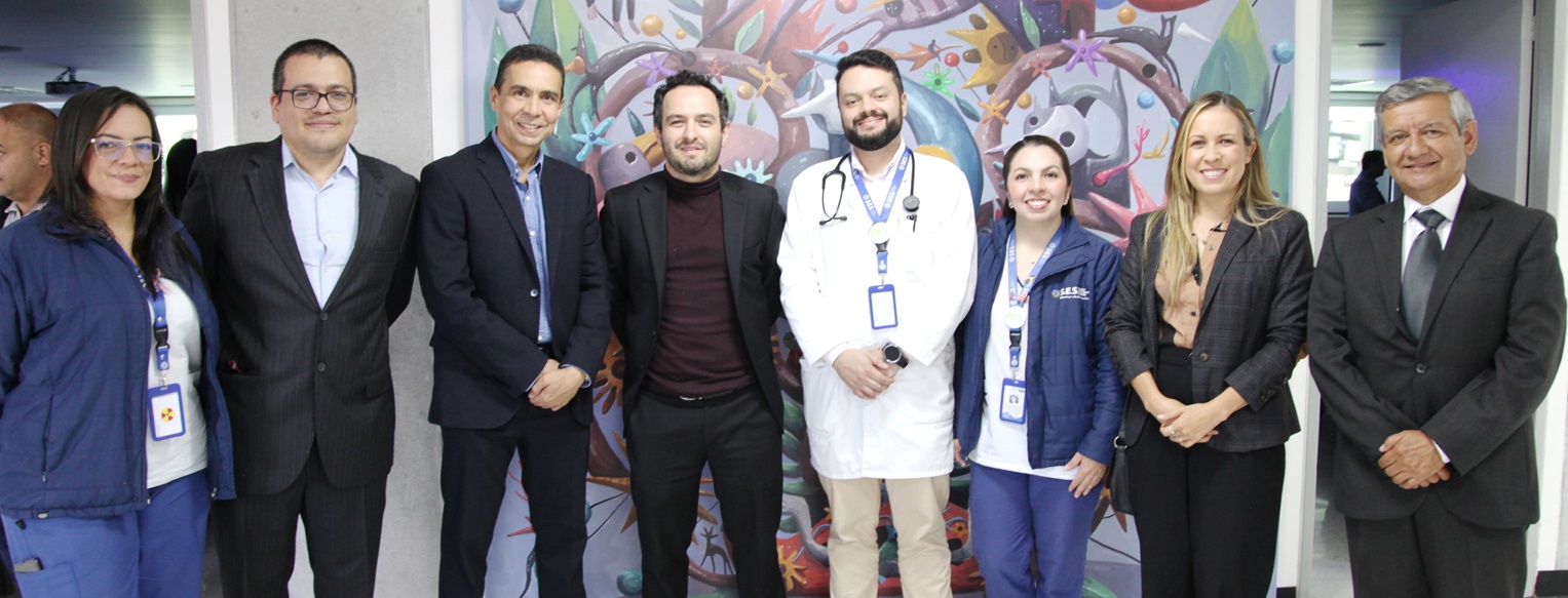 Mayerly Cárdenas, Luis Alfonso, Ernesto Munive, Santiago Castaño, Alejandro Pineda, Paola Ocampo, Erika Muñoz y Humberto Tellez.