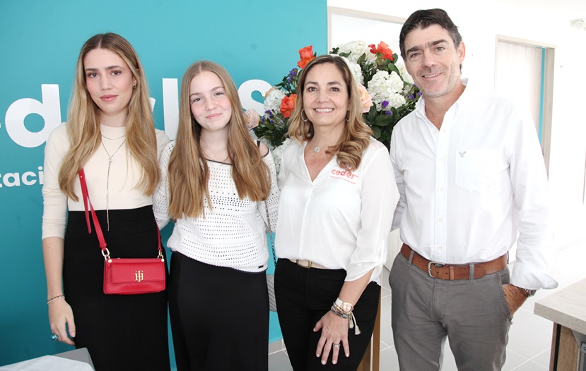 Matilde Arango, Luciana Arango, Natalia Arango y Santiago Arango.