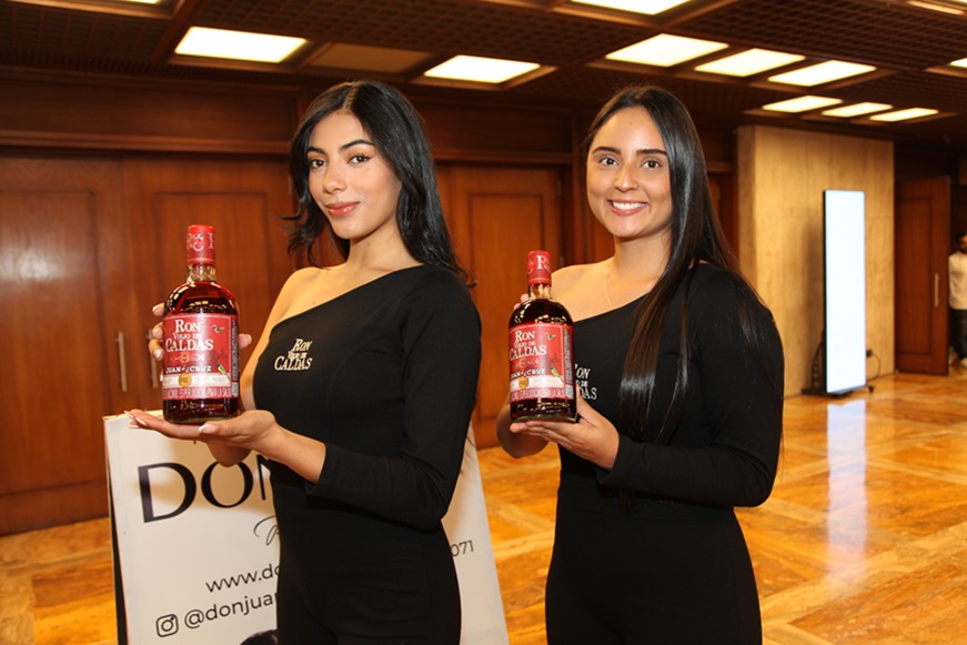 Salomé Castaño y Laura Sofía Guarín.