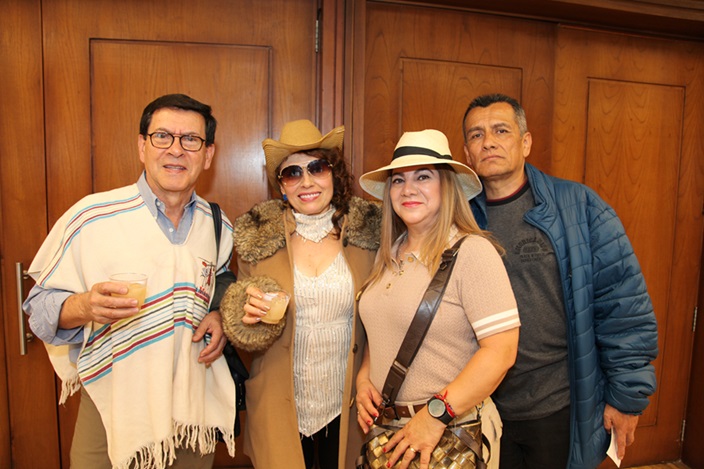 Germán Cetina, Luz Elena Aguirre, Gladys Osorio y Jorge Ortiz.