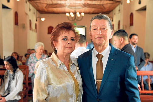 Javier Valencia Marulanda y Martha Cecilia Duque de Valencia.