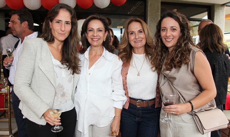 Tatiana Mejía, Ana María González, Cristina Londoño y María Aristizábal.