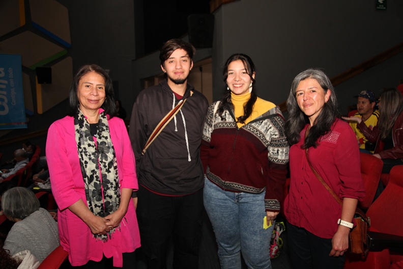 Sara Carvajal, Juan José Restrepo, Marcela Cardona y Gloria Clemencia Valencia.