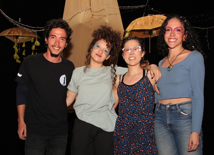 Juan Esteban Ortiz, Julieta Carolina Daza, Juanita Álvarez y Alejandra Tamayo.