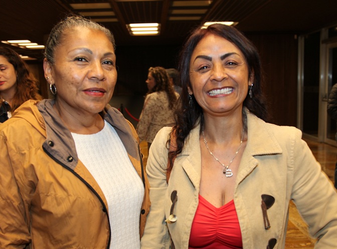 Luz Castañeda y Sandra Liliana Agudelo. Luz Castañeda y Sandra Liliana Agudelo.