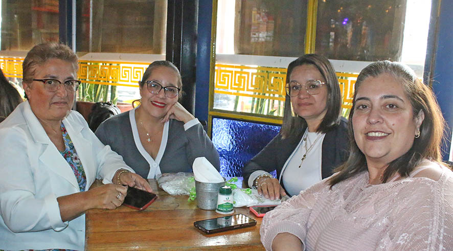 Clemencia Quintero, Adiela Parra, Yuli Meza y Diana Gómez.