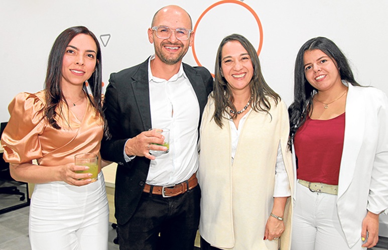 Marcela Salgado, Sebastián Hernández, Marisol Mahecha y Ana María Cardona. Marcela Salgado, Sebastián Hernández, Marisol Mahecha y Ana María Cardona.