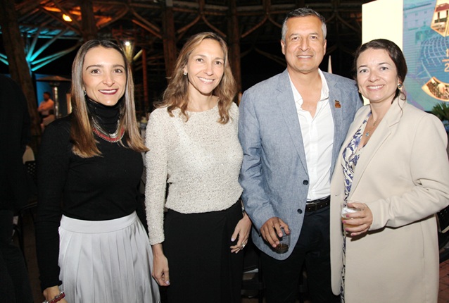Natalia Salazar, Cristina Madriñán, Faiver Montilla y Ana María Paz. Natalia Salazar, Cristina Madriñán, Faiver Montilla y Ana María Paz.