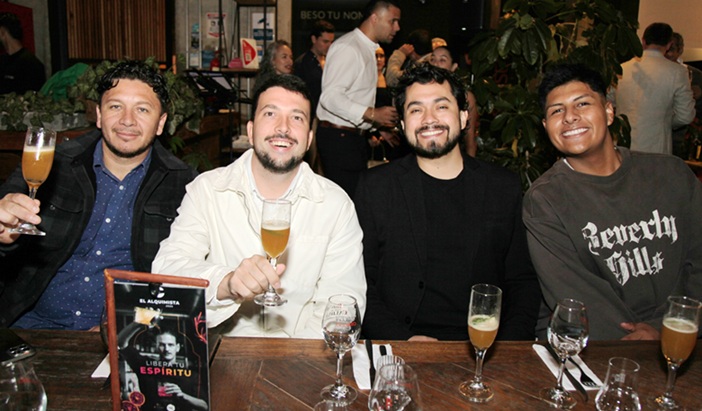 Esteban Navarro, Andrea Baldy, Manuel Lao y Juan Pablo Huertas. Esteban Navarro, Andrea Baldy, Manuel Lao y Juan Pablo Huertas.