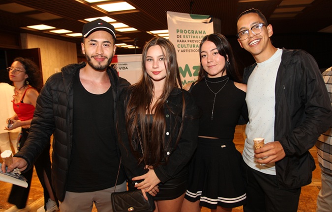 Sebastián Bedoya, Sofía Cárdenas, Lorena García y Federico Gutiérrez.