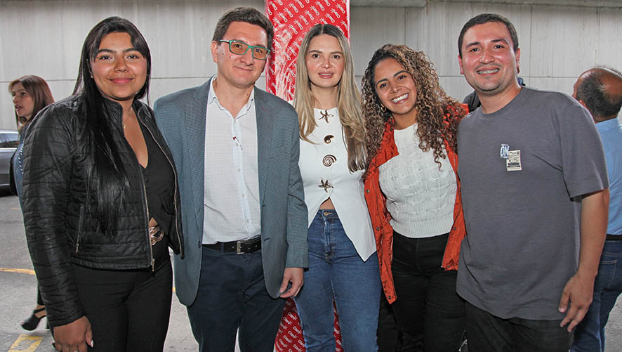 Juliana Cobra, James Faryle, Jénnifer Arias, Ivone Rodallega y Leonardo Ángel.