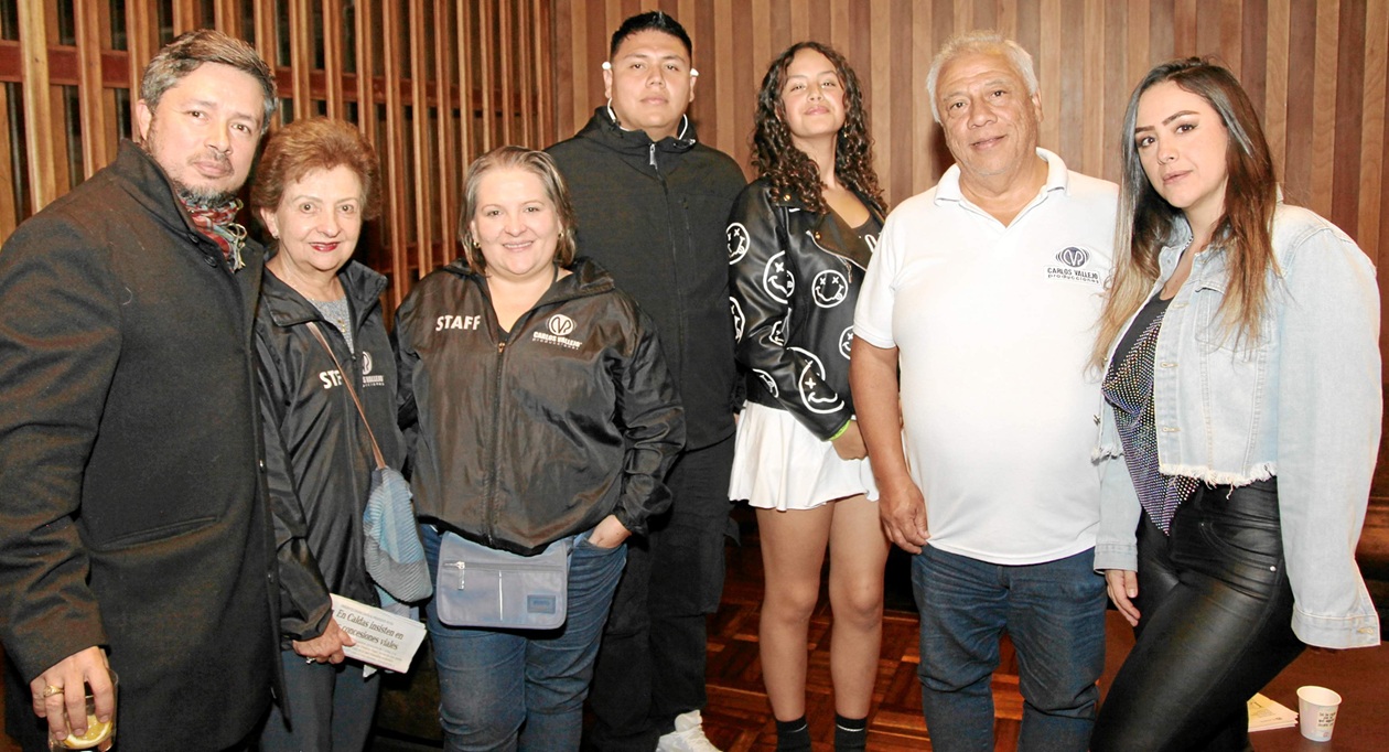 Óscar López, Olga Mejía, Juliana Álvarez, Emanuel Vallejo, Isabela Valencia, Carlos Vallejo y Jessica Restrepo.