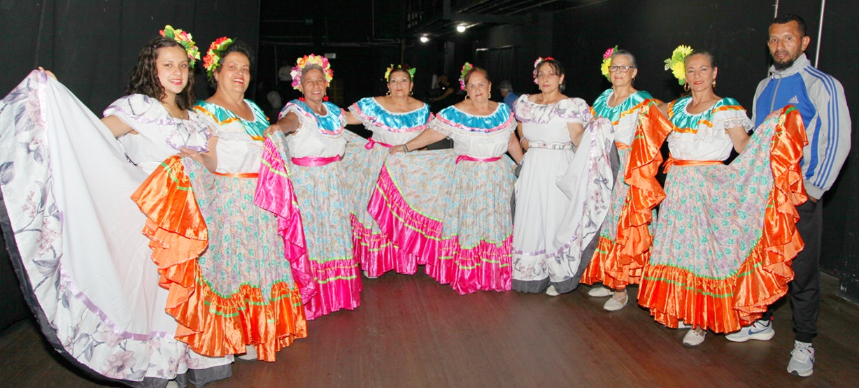 Grupo del barrio El Bosque.