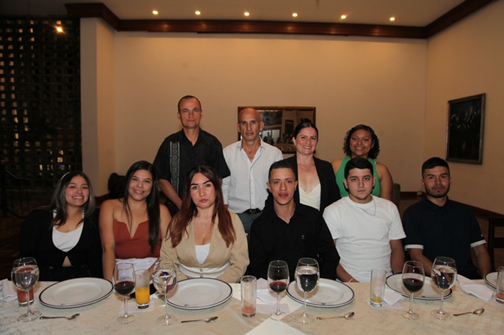 María Anyela González, Génesis Pérez, Ana Orozco, Julián Yepes, Mateo Salazar, Camilo Mejía, Alexander Carbonell, Aurelio Escobar, Dora Aristizábal, Justin Pérez.