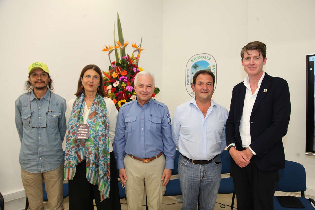 Jorge Hernán Ruiz, Paola Agustini, Angelo Quintero, José Fernando Pérez y Kevin Mecall.