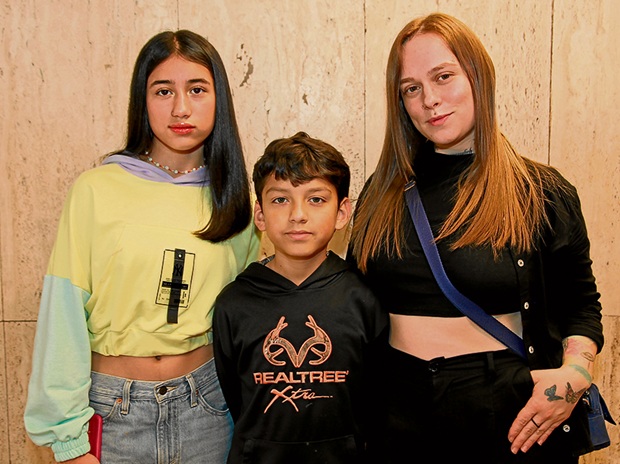 Eliza Gallego, Cristóbal Gallego y Natalia Gallego.