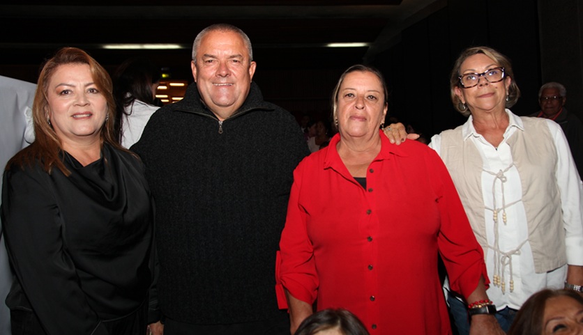 Lina Cardona, Rodrigo Salazar, Mery Gómez y Victoria Ramírez.
