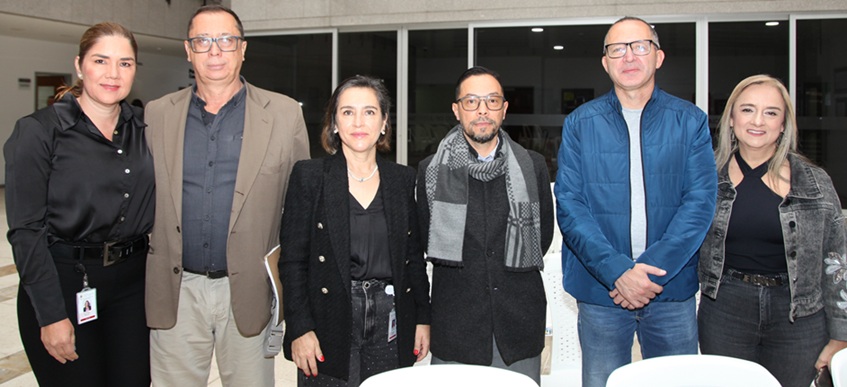 Lina Susana Vásquez, James Naranjo, Sonia Cardona, Mauricio Hernández, Jaime Gregorio García y Luz Yaneth Valencia.