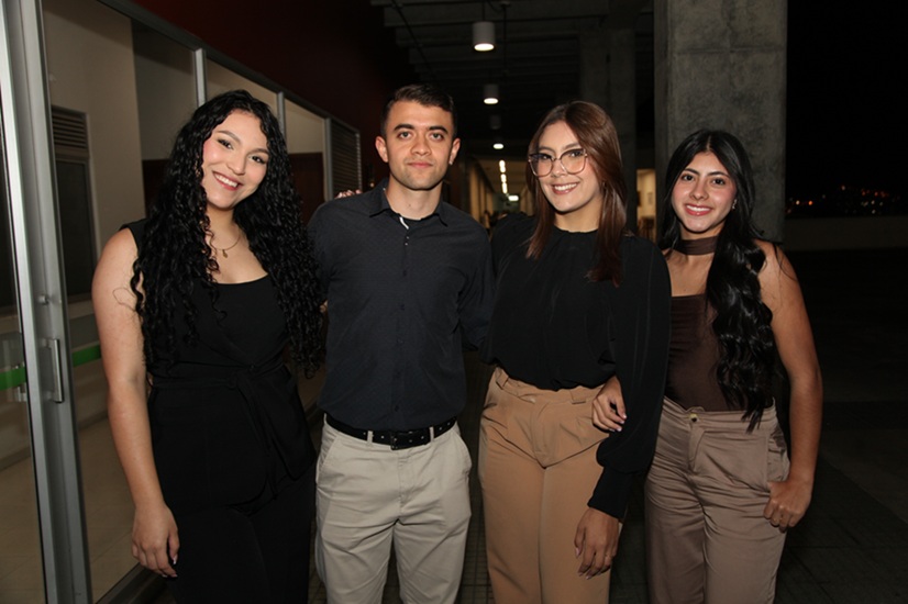 Sara Prada, Javier García, Mariana Restrepo y Maria Sofia Delgado.
