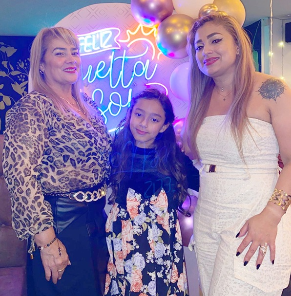 María Esperanza Cuervo festejó su cumpleaños en compañía de Mónica Hoyos y Salomé Santa.