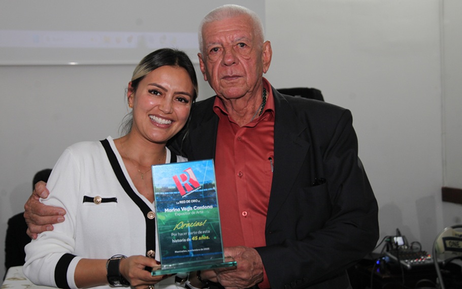 Adriana Vega y Marino Vega Cardona.