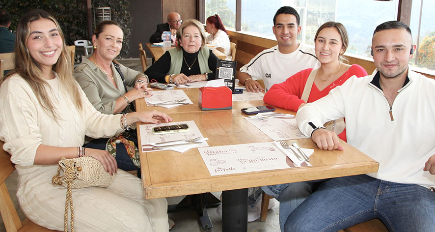 Isabella Valencia, Mónica Arce, María Cristina Ramírez, Miguel Ortiz, Juliana García y Jerónimo García.