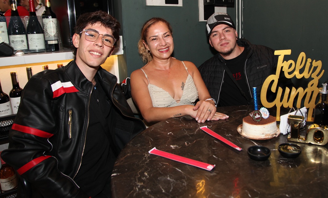 David Gómez Taborda, Sandra Lorena Taborda Mejía y Daniel Álvarez Taborda.