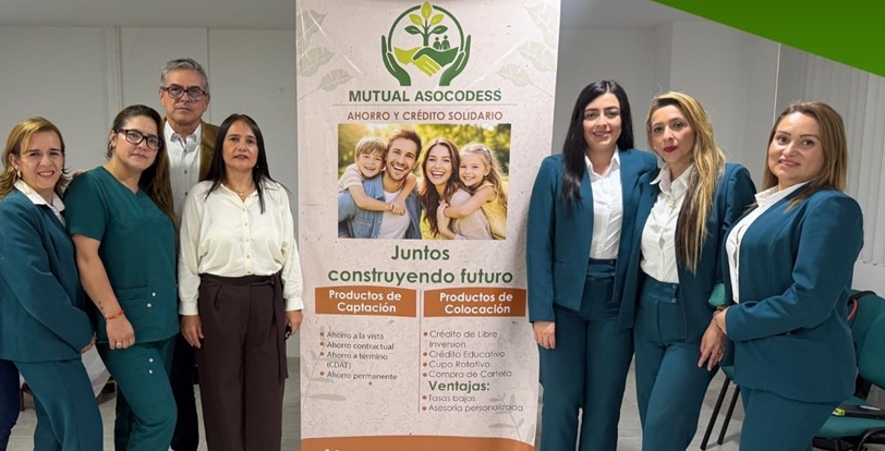 Jenny Juliana Rincón Suárez, Ángela María Gómez Ocampo, Óscar Hoyos Muñoz, María Cielo Mejía Serna, Eliana Julieth Burgos Rendón, Ángela Castañeda Rodríguez y Esther Muriel.