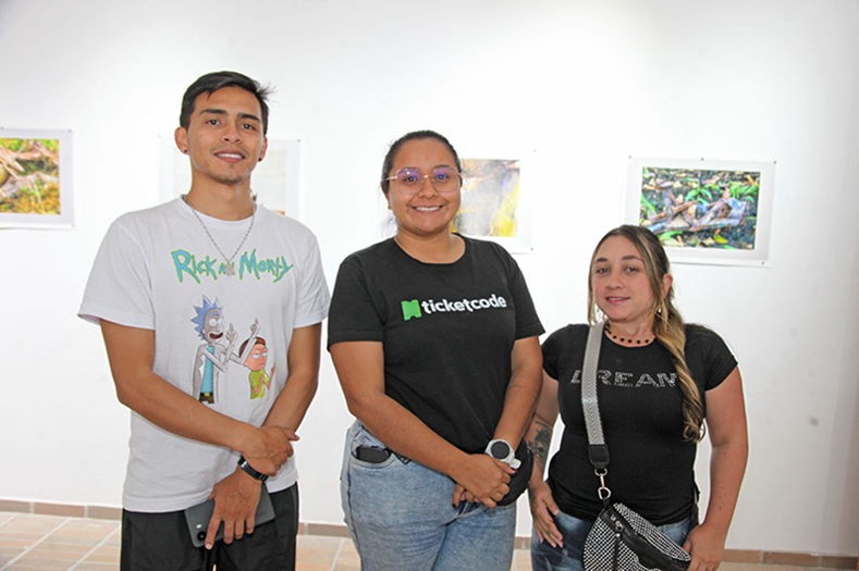 Jhon Jurado, Luisa Leal y Lorena Zapata.