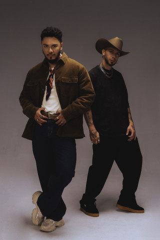 Juan Gabriel y Jonathan Hernández