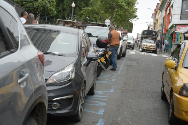 Las zonas azules hoy en Manizales son espacios informales.