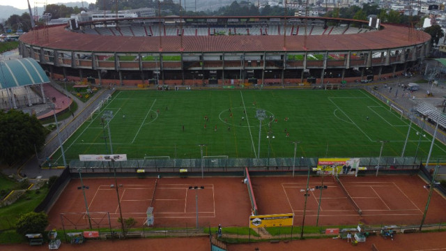 Imagen aérea de la Unidad Deportiva Palogrande.